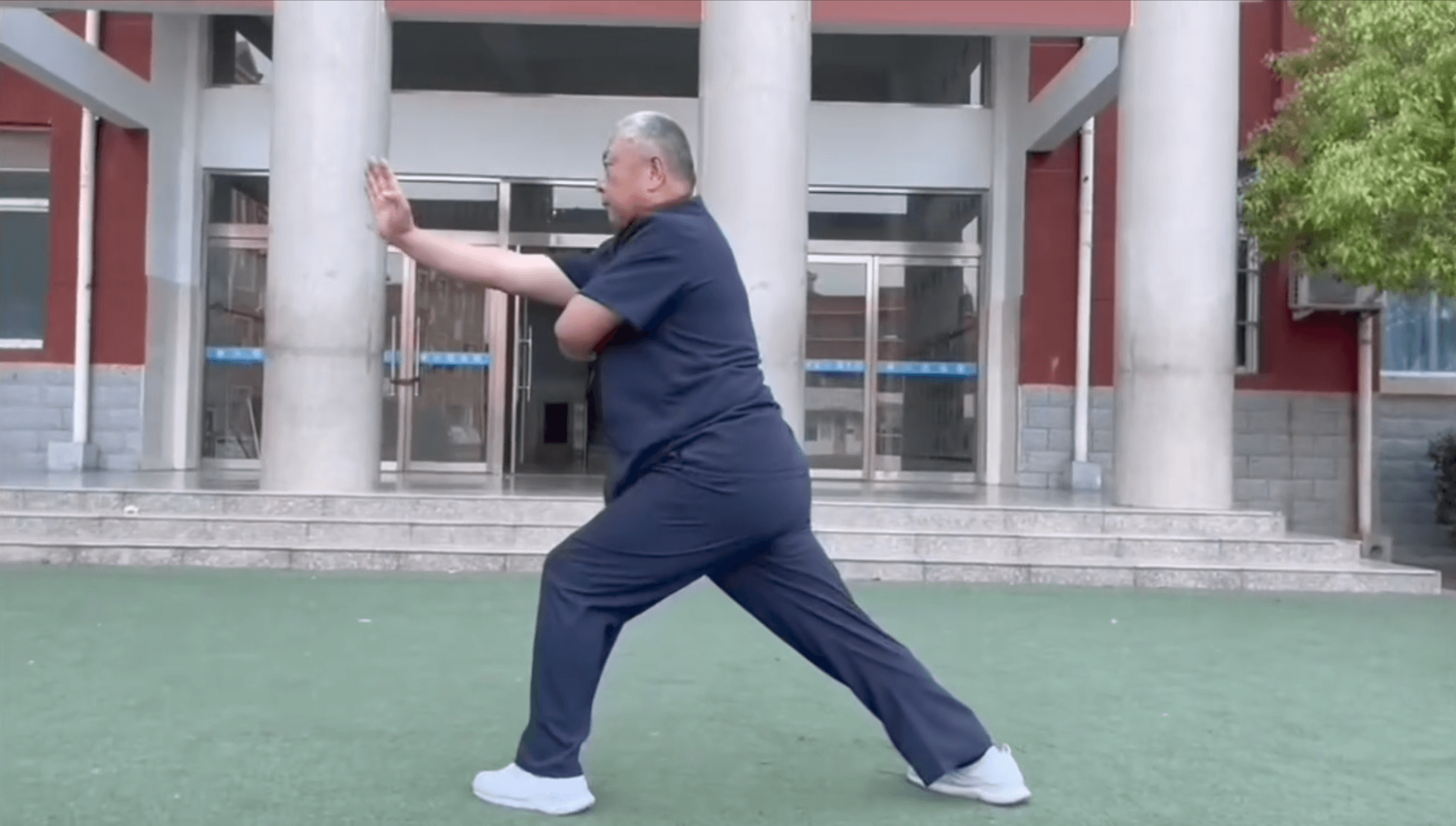 八极小架第三组
